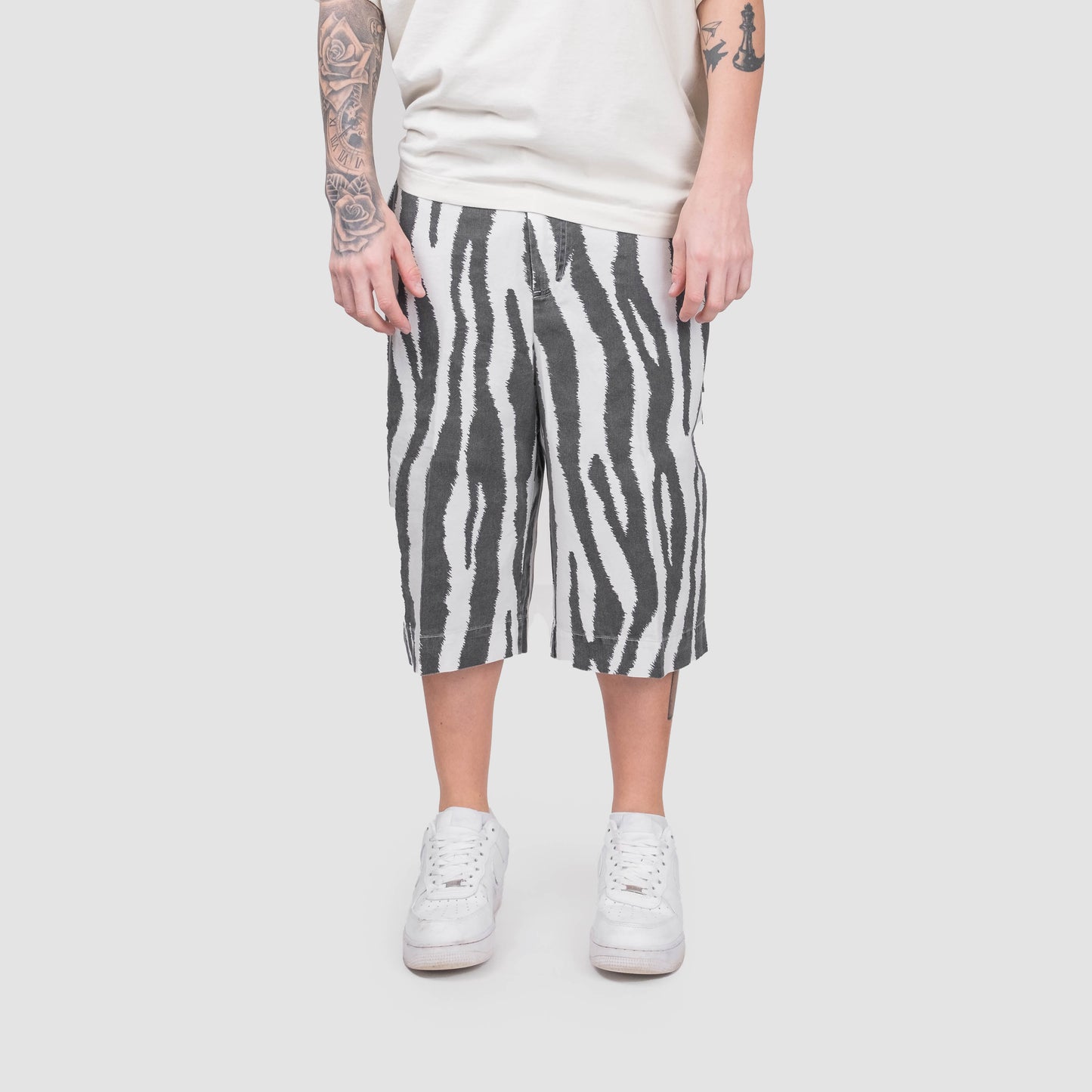 McW3.2 - Bermuda Worker Zebra